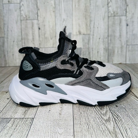 FILA Ray Tracer Evo 2 GS Boys Shoes Size 12✨ - Picture 9 of 13